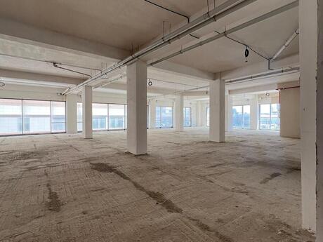 Obyekt - Ağ şəhər q. - 750 m²