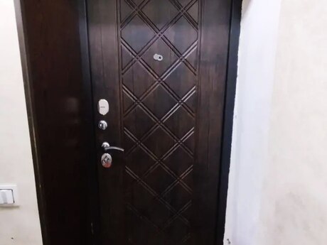 2 otaqlı köhnə tikili - Həzi Aslanov m. - 53 m²