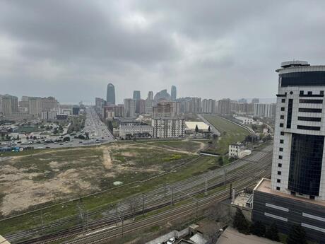 3 otaqlı yeni tikili - Nəsimi r. - 158 m²