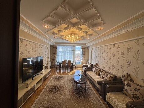 4 otaqlı yeni tikili - Sumqayıt - 163 m²