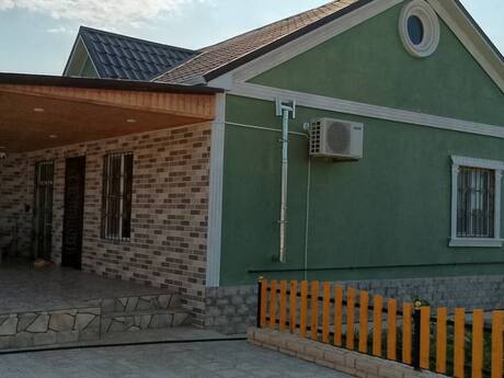 3 otaqlı həyət evi/bağ evi - Xaçmaz - 68 m²