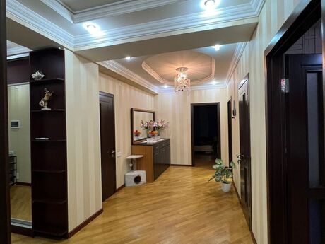 4 otaqlı yeni tikili - İnşaatçılar m. - 140 m²