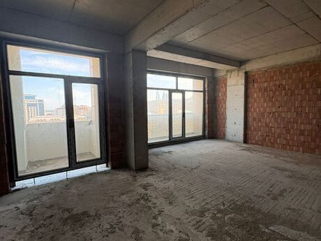 4 otaqlı yeni tikili - Nizami m. - 190 m²