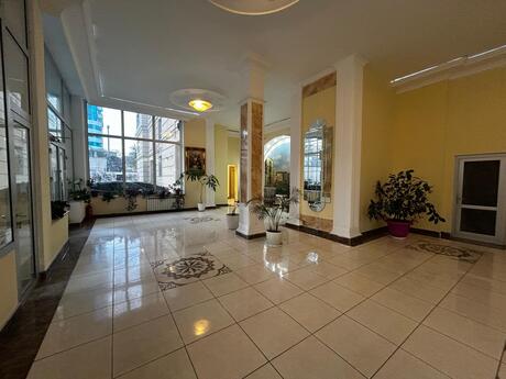 3 otaqlı yeni tikili - Nəsimi r. - 153 m²