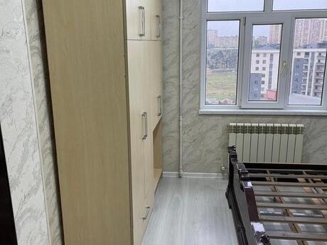 2 otaqlı köhnə tikili - Yeni Günəşli q. - 45 m²