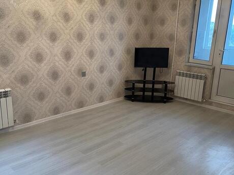 2 otaqlı köhnə tikili - Yeni Günəşli q. - 45 m²