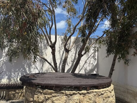 4 otaqlı həyət evi/bağ evi - Şüvəlan q. - 160 m²