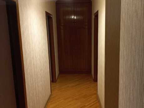 3 otaqlı köhnə tikili - İnşaatçılar m. - 85 m²