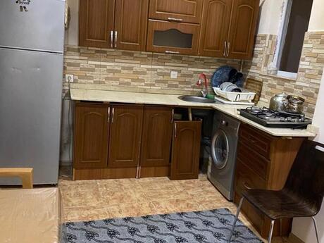 3 otaqlı həyət evi/bağ evi - Nəsimi r. - 60 m²