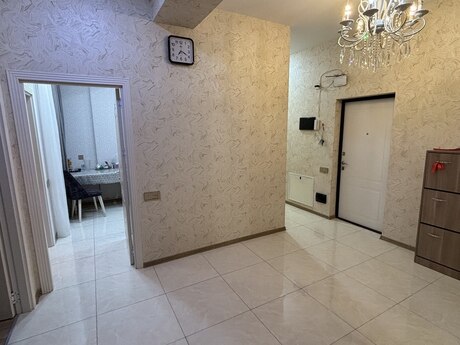 3 otaqlı yeni tikili - Yeni Günəşli q. - 95.7 m²