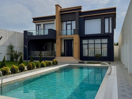 6 otaqlı həyət evi/bağ evi - Mərdəkan q. - 400 m²