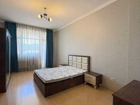 4 otaqlı yeni tikili - Elmlər Akademiyası m. - 150 m²