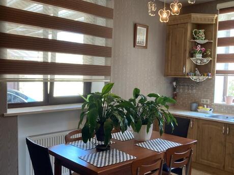 6 otaqlı həyət evi/bağ evi - Mərdəkan q. - 330 m²