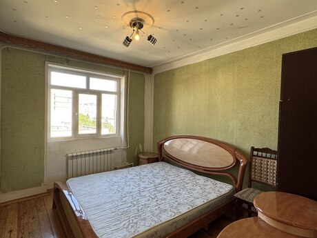 2 otaqlı köhnə tikili - Əhmədli m. - 63 m²