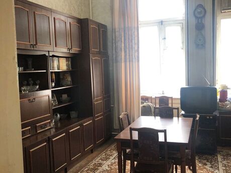1 otaqlı köhnə tikili - Sahil m. - 40 m²