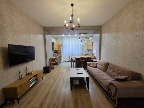 2 otaqlı yeni tikili - 28 May m. - 70 m²