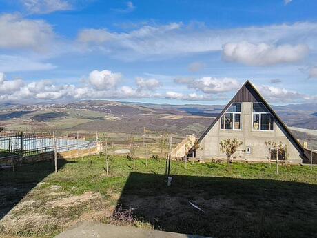 7 otaqlı həyət evi/bağ evi - Şamaxı - 450 m²