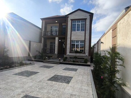 6 otaqlı həyət evi/bağ evi - Savalan q. - 200 m²