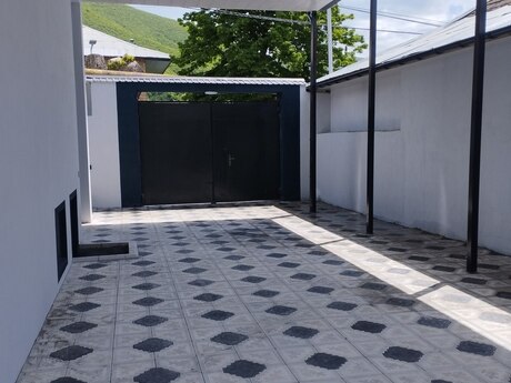 3 otaqlı həyət evi/bağ evi - Şəki - 100 m²