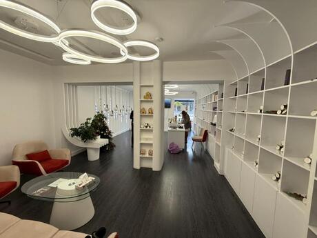 Obyekt - İçəri Şəhər m. - 80 m²