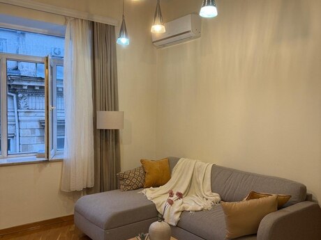3 otaqlı yeni tikili - Sahil m. - 100 m²
