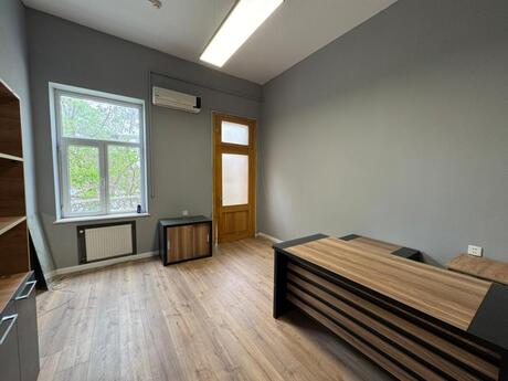 4 otaqlı ofis - Yasamal q. - 135 m²