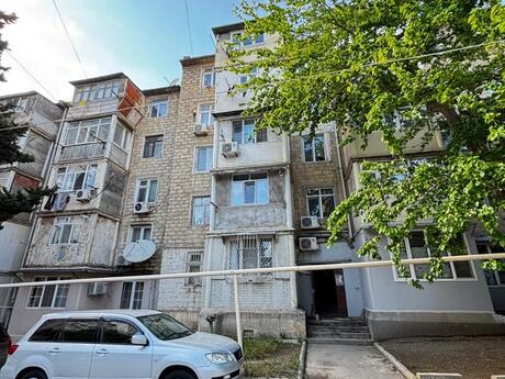 2 otaqlı köhnə tikili - Qara Qarayev m. - 55 m²