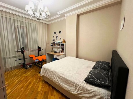 3 otaqlı yeni tikili - 8 Noyabr m. - 96 m²