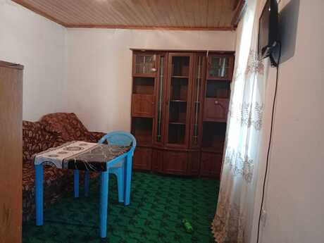 3 otaqlı həyət evi/bağ evi - Balaxanı q. - 70 m²