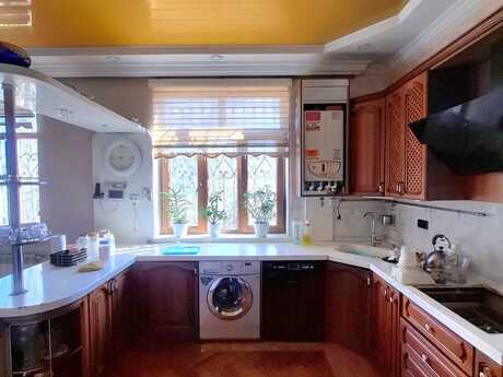 3 otaqlı köhnə tikili - Sumqayıt - 105 m²
