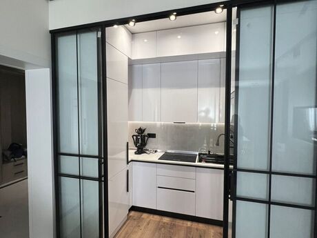 4 otaqlı yeni tikili - 28 May m. - 110 m²