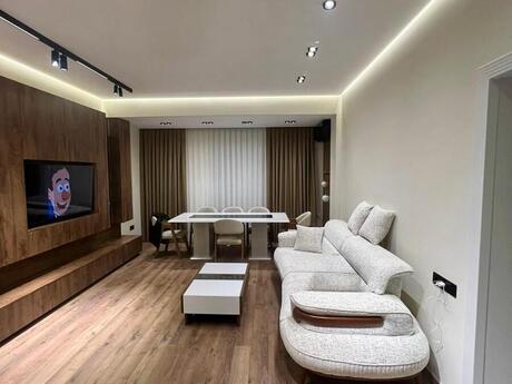 4 otaqlı yeni tikili - 28 May m. - 110 m²