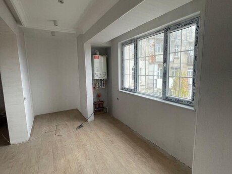 1 otaqlı köhnə tikili - Səbail r. - 40 m²
