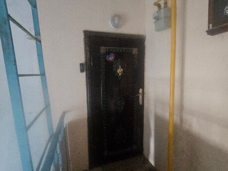 3 otaqlı köhnə tikili - Buzovna q. - 90 m²