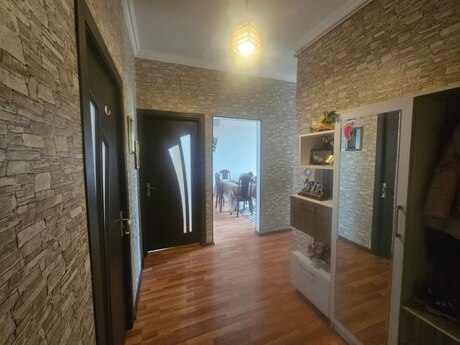 3 otaqlı köhnə tikili - Buzovna q. - 90 m²