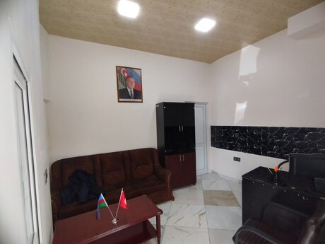 4 otaqlı köhnə tikili - Nizami m. - 80 m²
