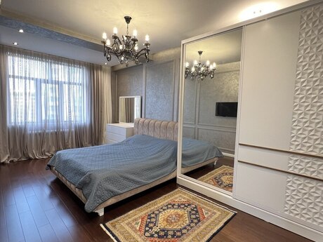 3 otaqlı yeni tikili - Azadlıq Prospekti m. - 135 m²