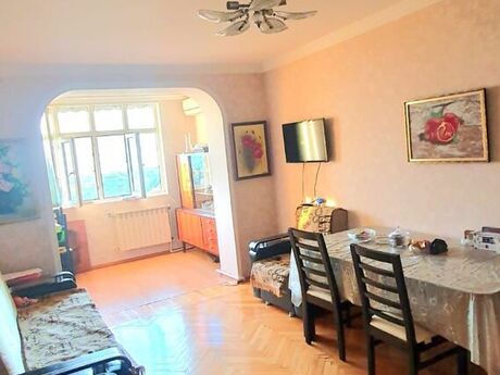 2 otaqlı köhnə tikili - Hövsan q. - 50 m²