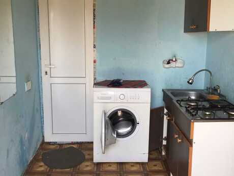2 otaqlı həyət evi/bağ evi - Badamdar q. - 50 m²