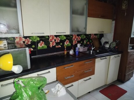 3 otaqlı köhnə tikili - Əhmədli m. - 85 m²