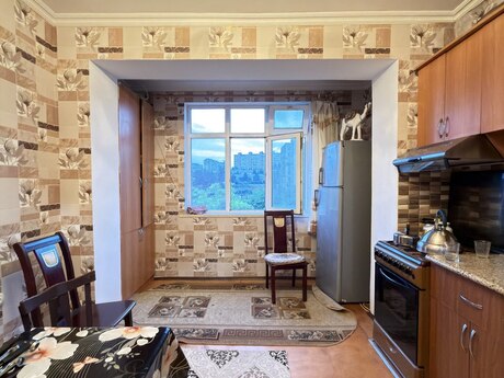 3 otaqlı köhnə tikili - Həzi Aslanov m. - 65 m²