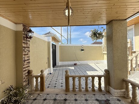 4 otaqlı həyət evi/bağ evi - Maştağa q. - 120 m²