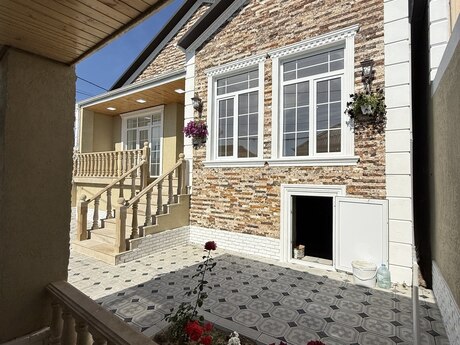 4 otaqlı həyət evi/bağ evi - Maştağa q. - 120 m²