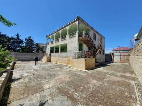 7 otaqlı həyət evi/bağ evi - Hövsan q. - 220 m²