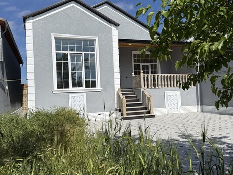 4 otaqlı həyət evi/bağ evi - Maştağa q. - 120 m²