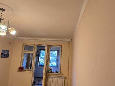 1 otaqlı köhnə tikili - Neftçilər m. - 35 m²