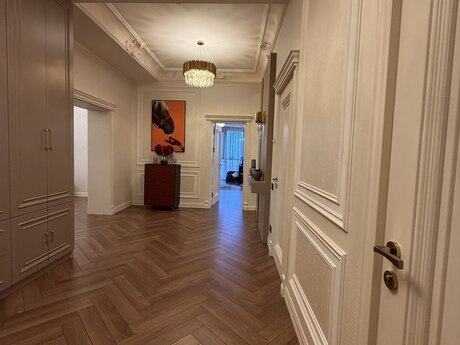 3 otaqlı yeni tikili - Kubinka q. - 165 m²