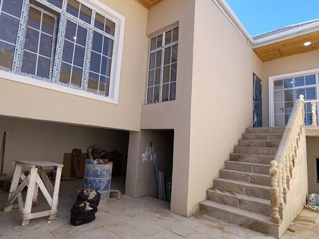 3 otaqlı həyət evi/bağ evi - Hövsan q. - 140 m²
