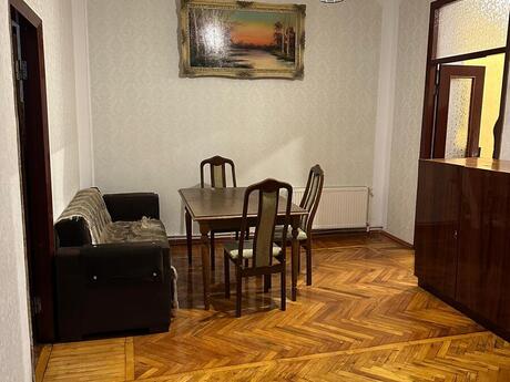 3 otaqlı köhnə tikili - Nəsimi r. - 65 m²