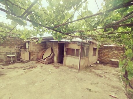 2 otaqlı həyət evi/bağ evi - Sumqayıt - 32 m²